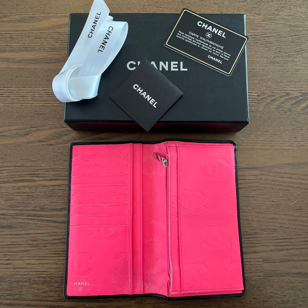 [さくら]CHANEL ブラックレザー 二つ折り財布