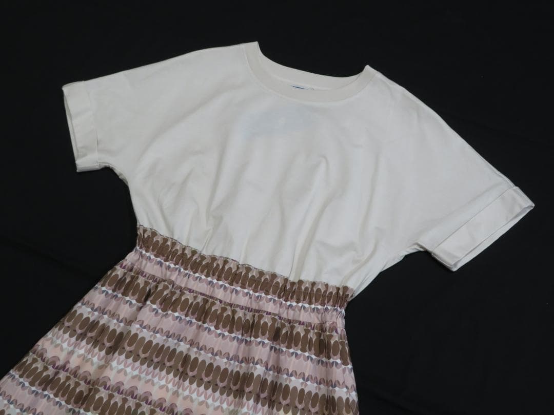 ブルーレーベル　高級半袖ワンピース 36/S 薄ベージュピンク系　36,300円