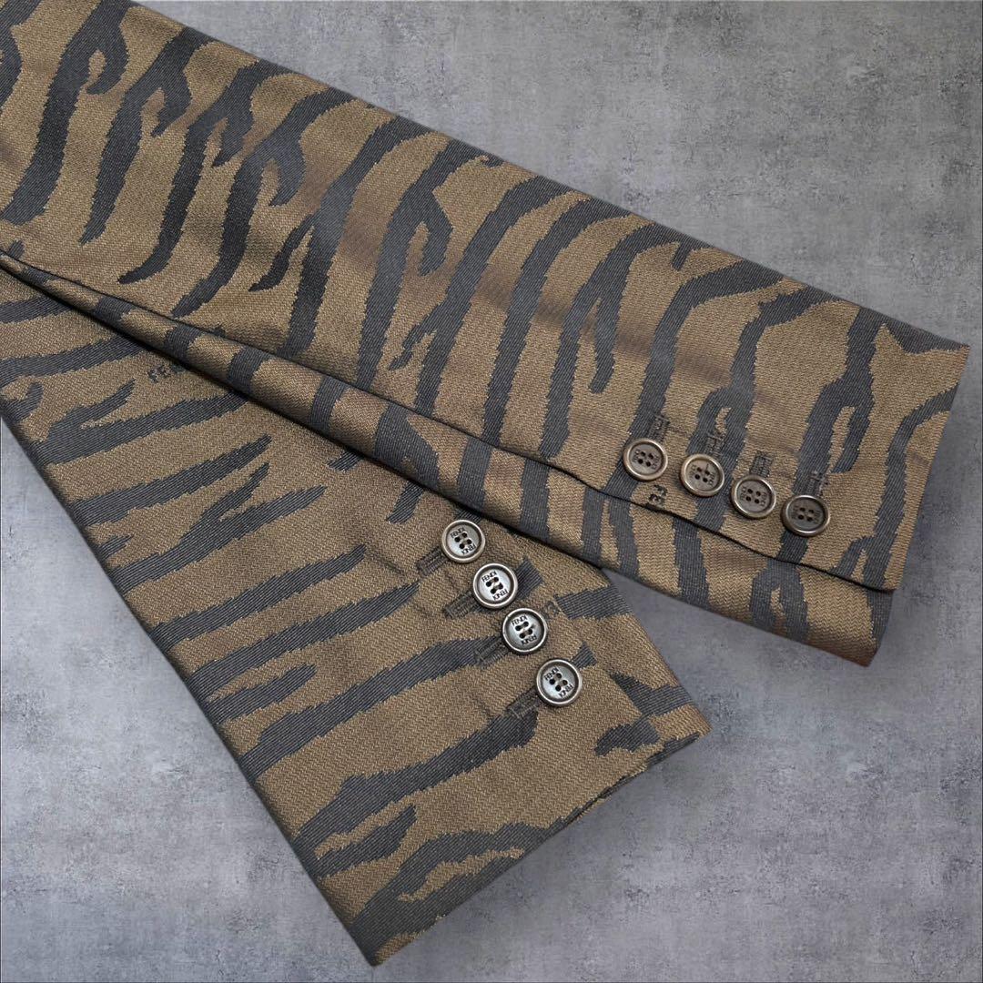 C284/新品 タグ付 FENDI フェンディ ジャケット タイガー柄 ブラウン