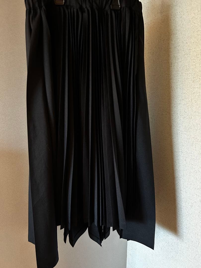 ブラックコムデギャルソン プリーツスカート