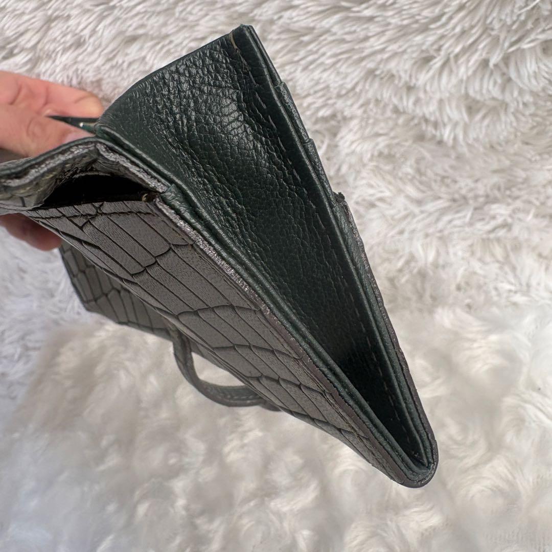 【希少美品】クーガ 二つ折り長財布 クロコ型押し シャイニンググリーンカラー
