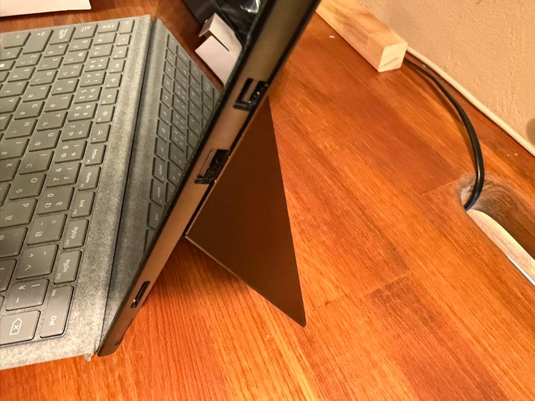 美品Microsoft Surface Pro 6本体 + キーボード 付属品