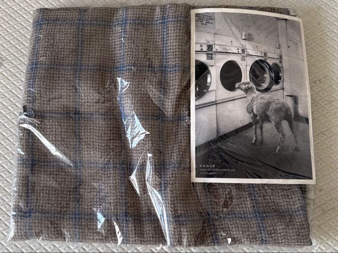 小物 ArgueSQUARE WOOL GAUZE STOLE GRAGE-CHECK