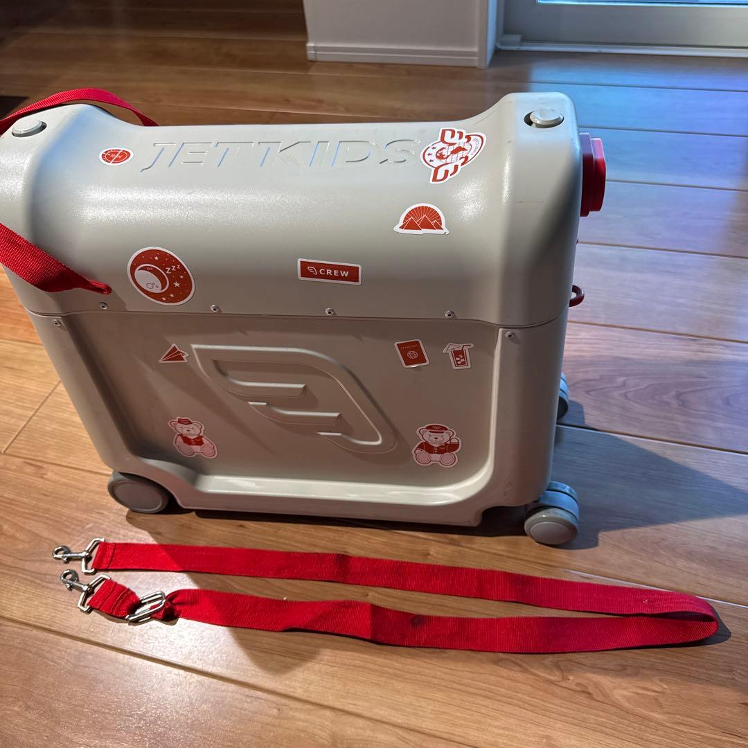 JETKIDS BY STOKKE ジェットキッズストッケ レッド　海外旅行にも