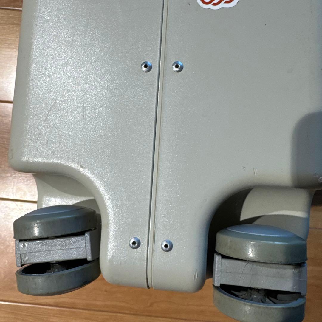 JETKIDS BY STOKKE ジェットキッズストッケ レッド　海外旅行にも