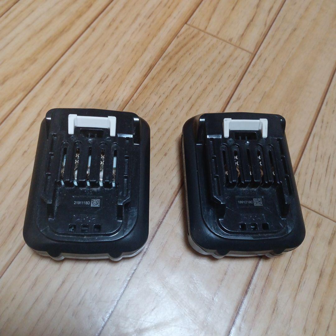 マキタ10.8V充電式クリーナ CL107FD純正バッテリー、純正充電器付