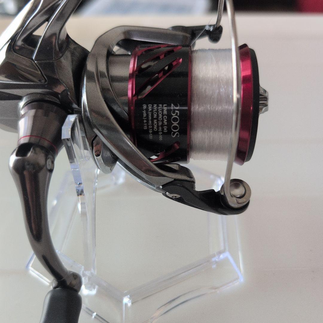 【美品】SHIMANO STRADIC CI4+ 2500S スピニングリール