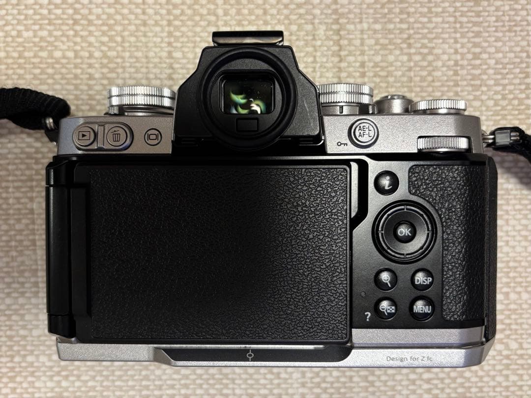 Nikon Zfc シルバー16-50VR レンズキット