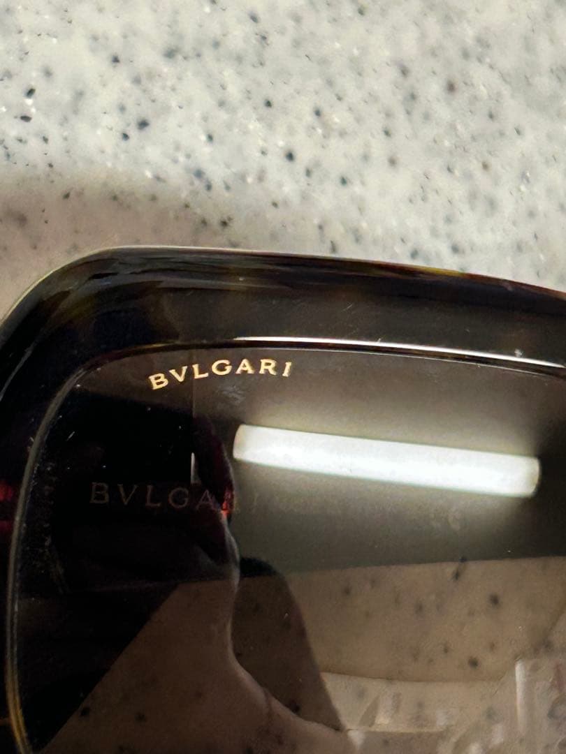 大人気 BVLGARI クリスタル装備ブラウンサングラス