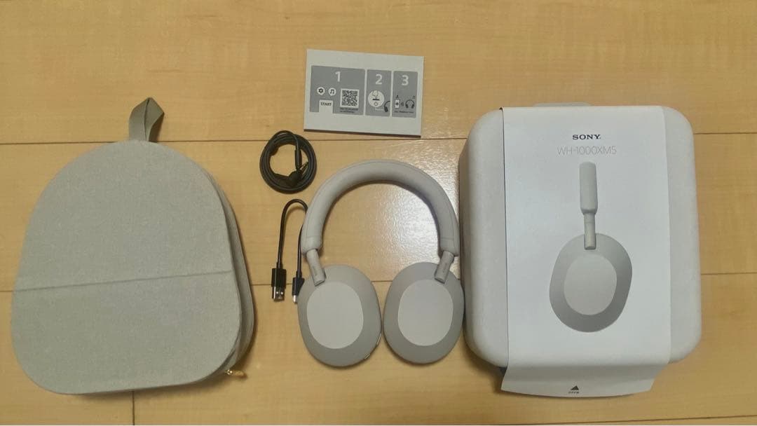 ヘッドホン SONY WH-1000XM5(S) SILVER