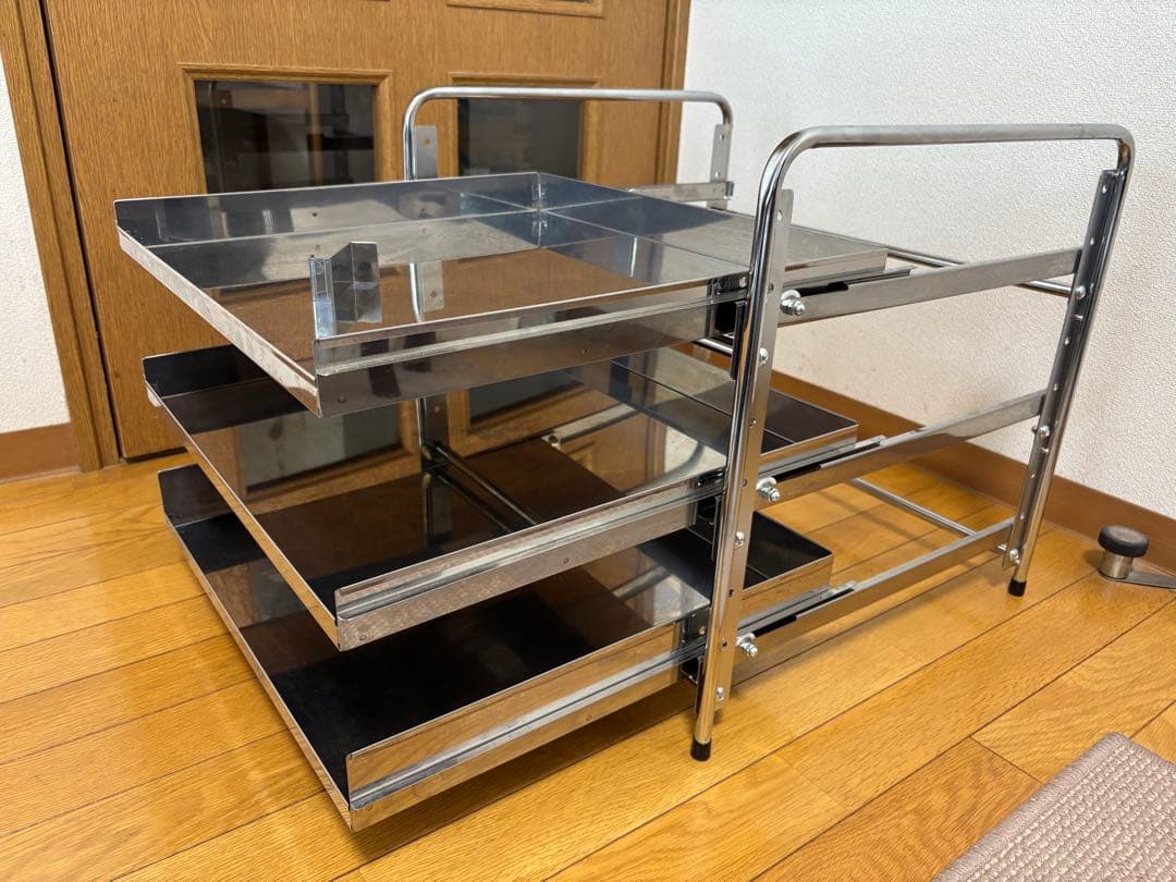 銭柄さん専用　シンク下収納　ステンレス　スライドラック　3段　川口工器？