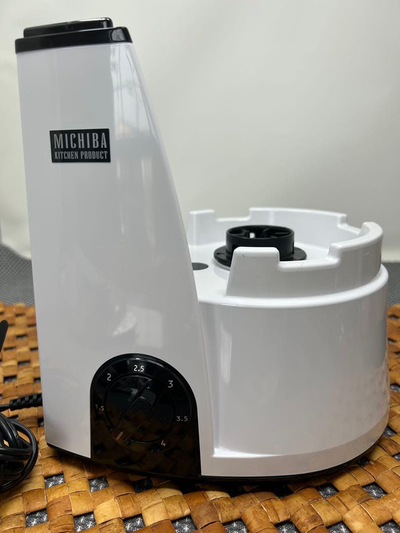 山本電気 フードプロセッサー 　　　　　マスターカット MB-MM56W