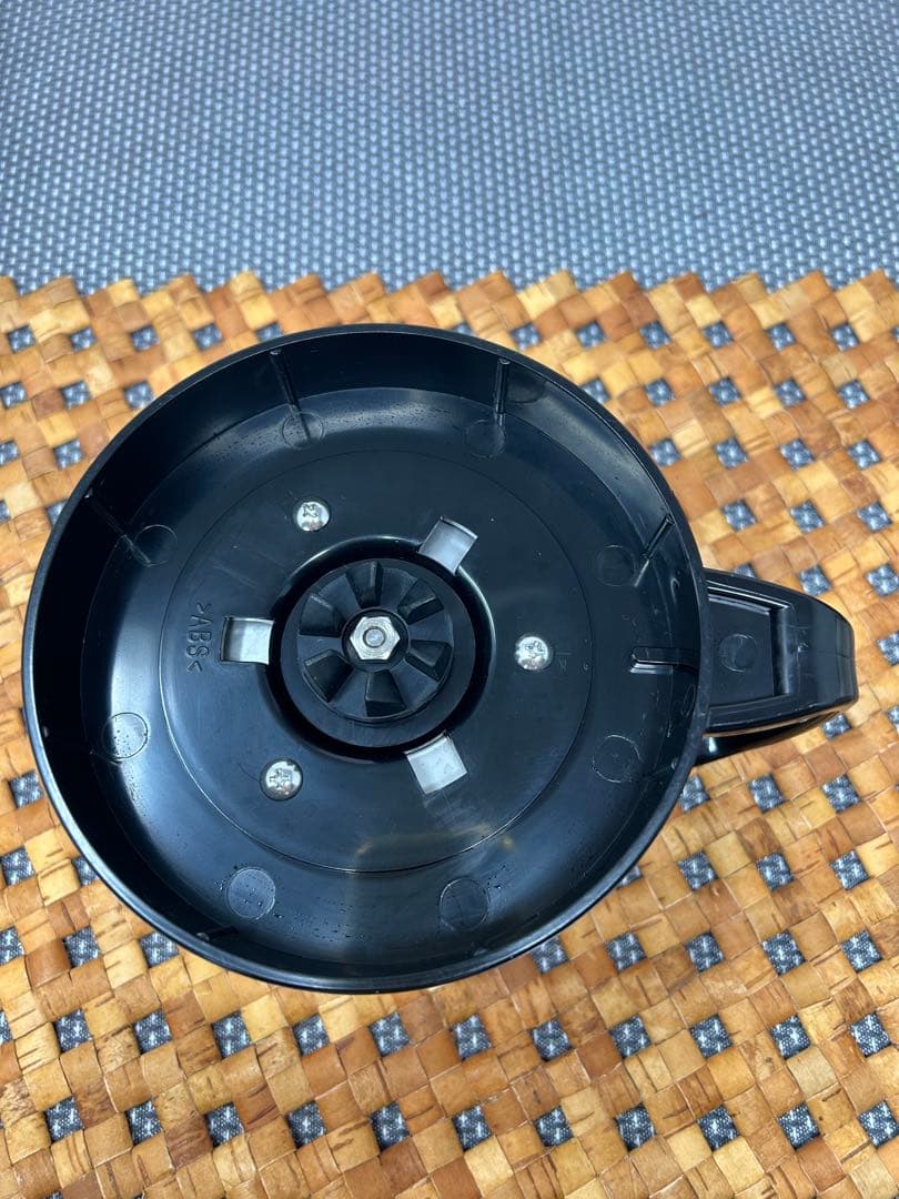 山本電気 フードプロセッサー 　　　　　マスターカット MB-MM56W