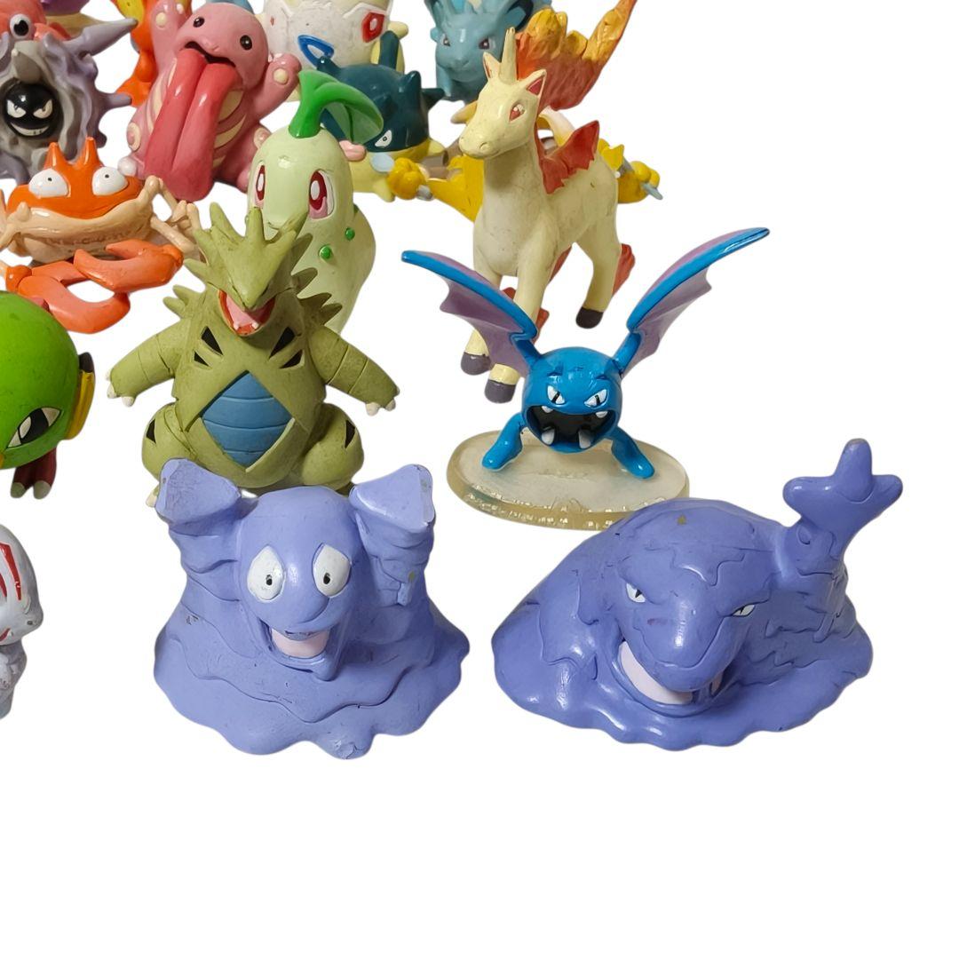 D*社様 TOMY ポケモン モンコレ 初期刻印 まとめ売り 56体