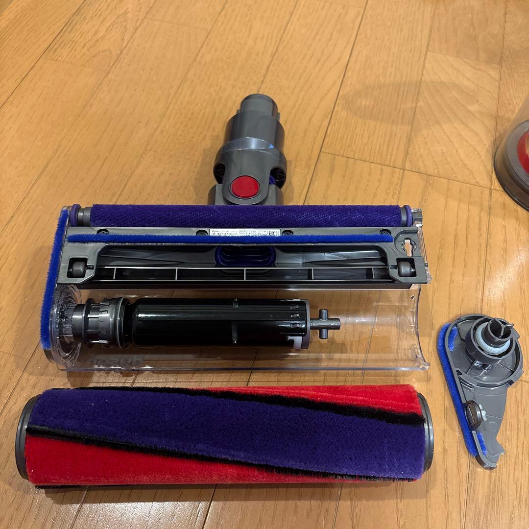 ダイソン V10 SV12 分解洗浄除菌整備済み　⑧