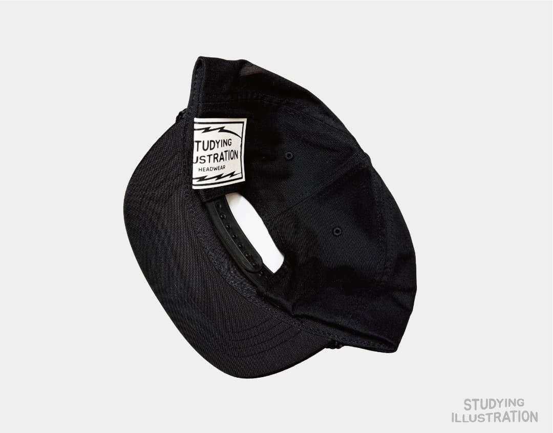 Fartco 採用の同ボディを使用 5パネル トラッカー キャップ ブラック