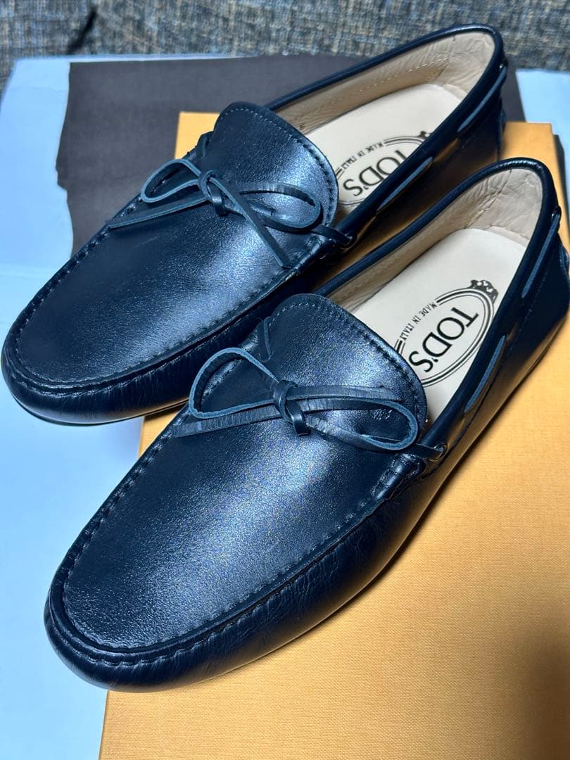 新品トッズ TOD'S ドライビングシューズ ゴンミーニ ブラック レザー
