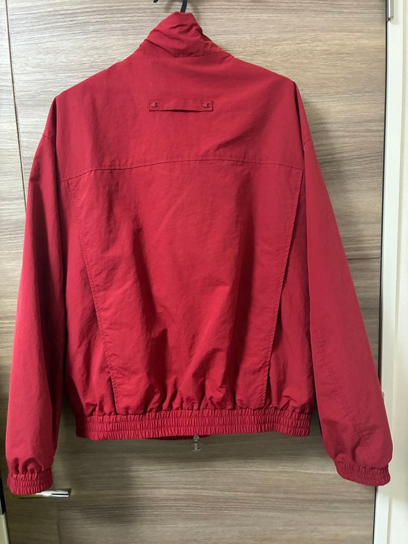 Champion x Zara パッチテクニカルジャケット