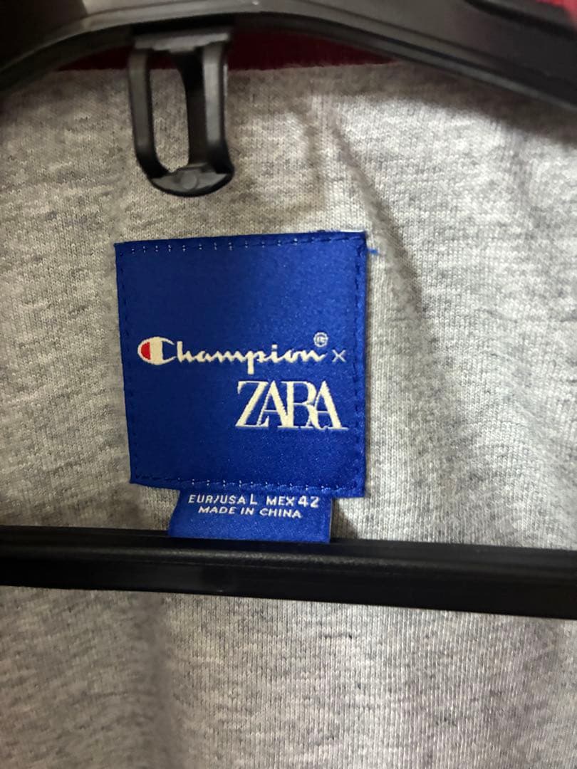 Champion x Zara パッチテクニカルジャケット