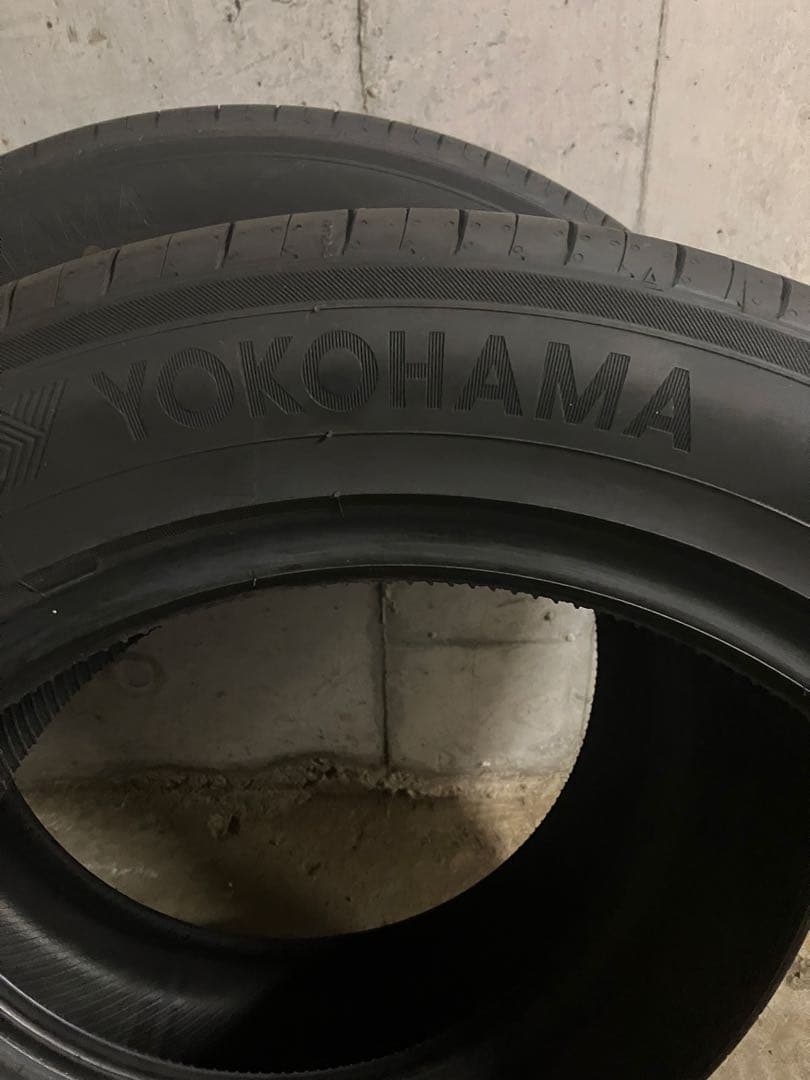 YOKOHAMA ADVAN 225/55r18 2本　①