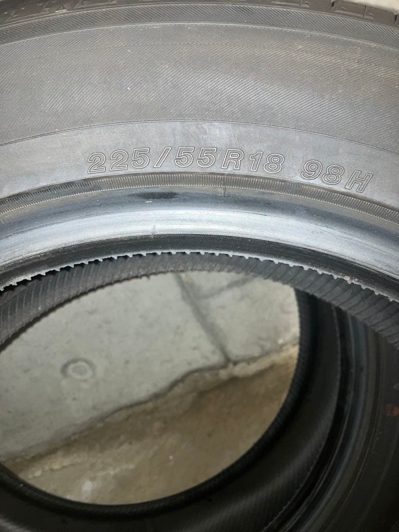 YOKOHAMA ADVAN 225/55r18 2本　①