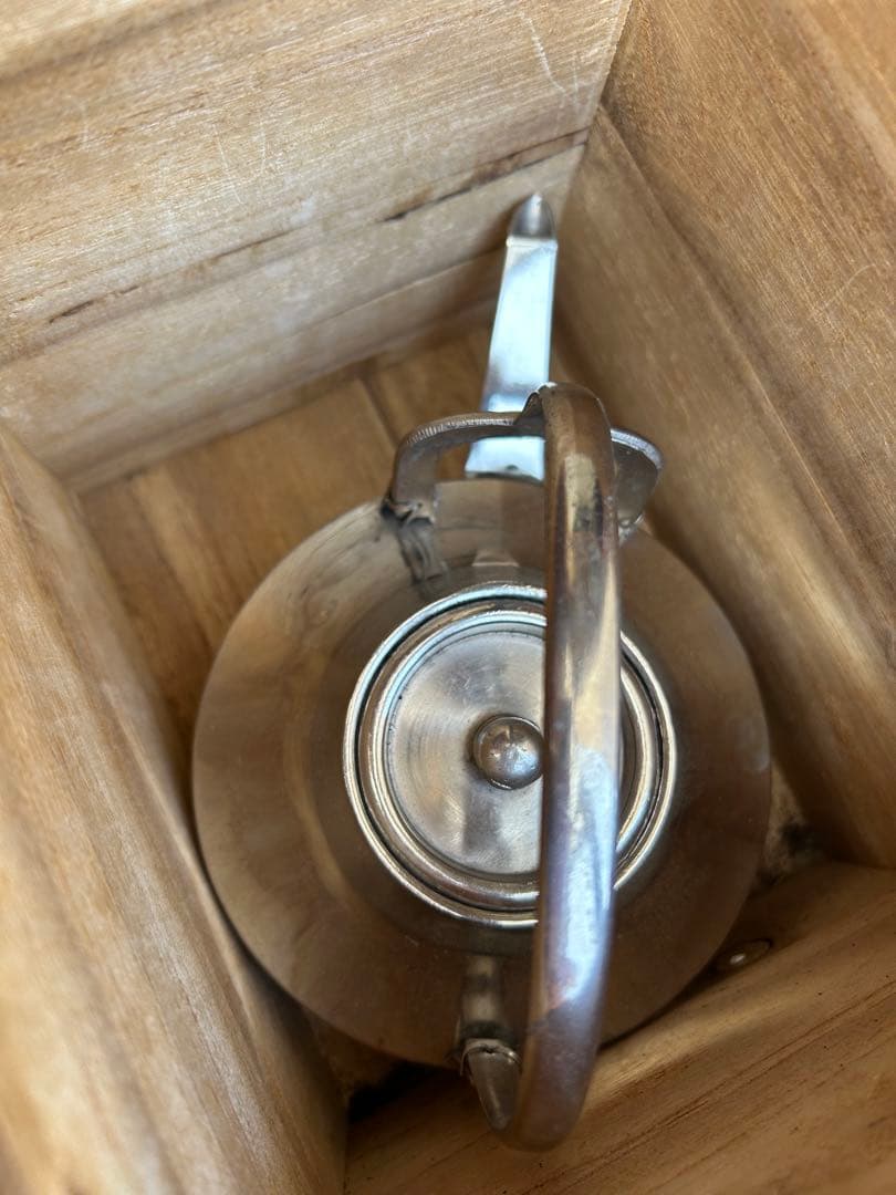 匿名配送】銚子 酒器 昭和レトロ 骨董　銀メッキ？ 本錫？ 古民具 煎茶道具