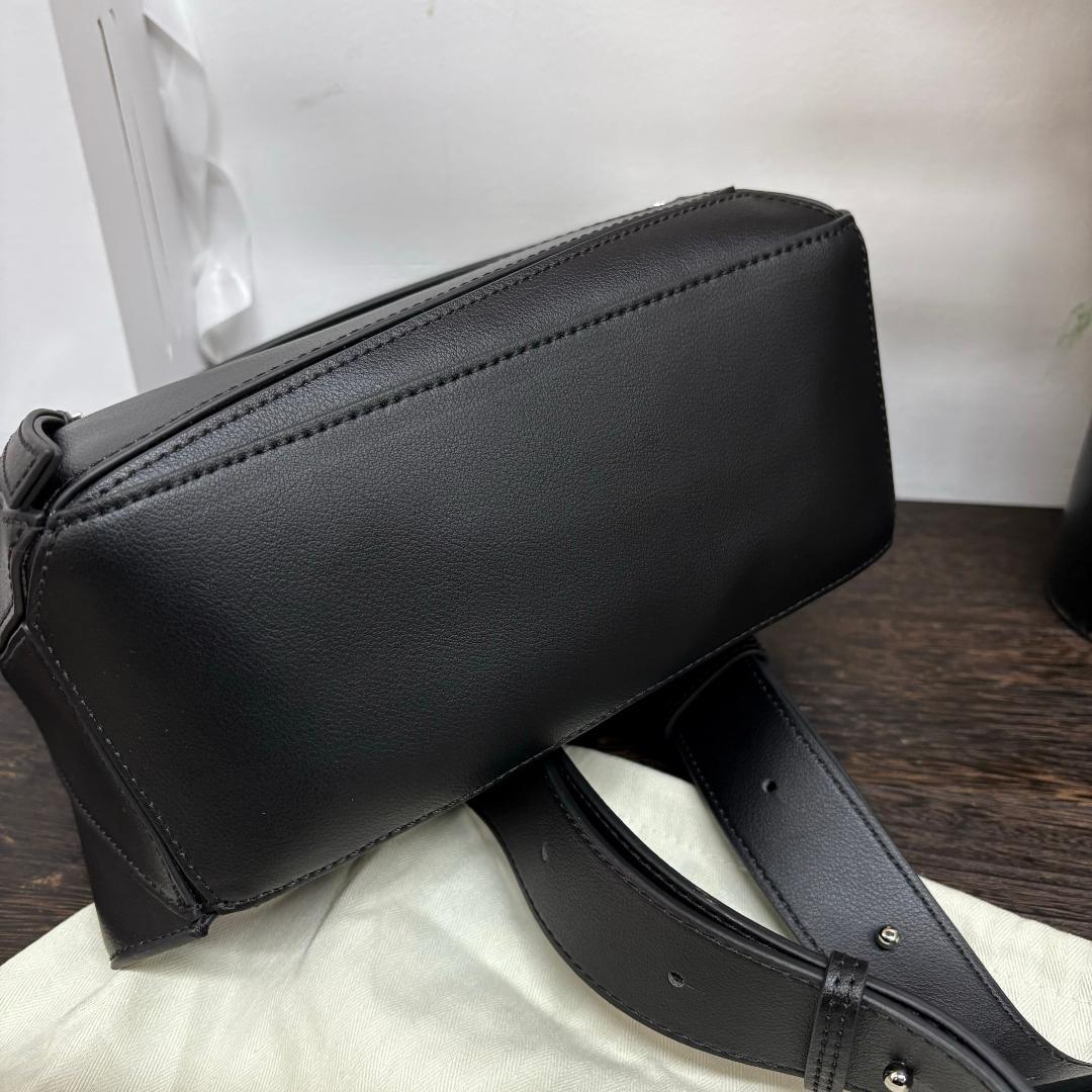 ロエベ パズルバック　バムバッグ　スモール Black
