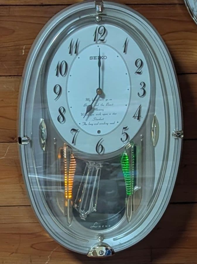 SEIKOセイコー LUEUR 壁掛け時計AM628S　オシャレ