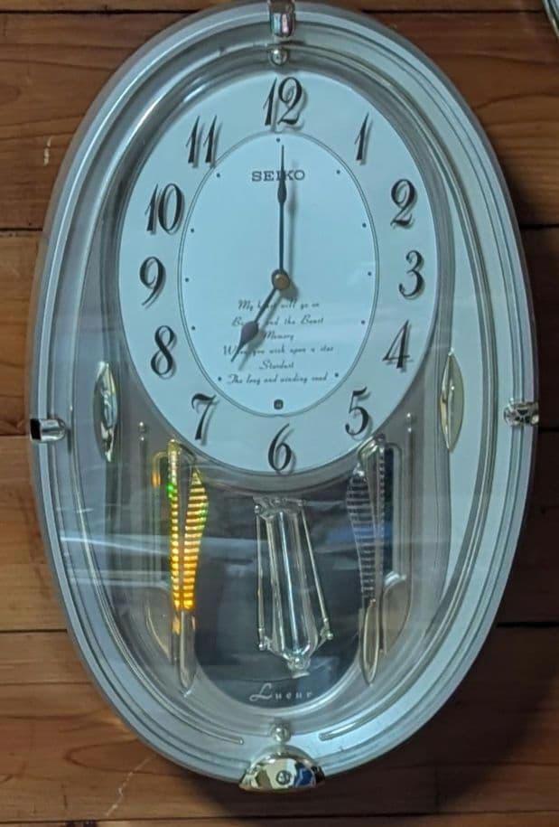 SEIKOセイコー LUEUR 壁掛け時計AM628S　オシャレ