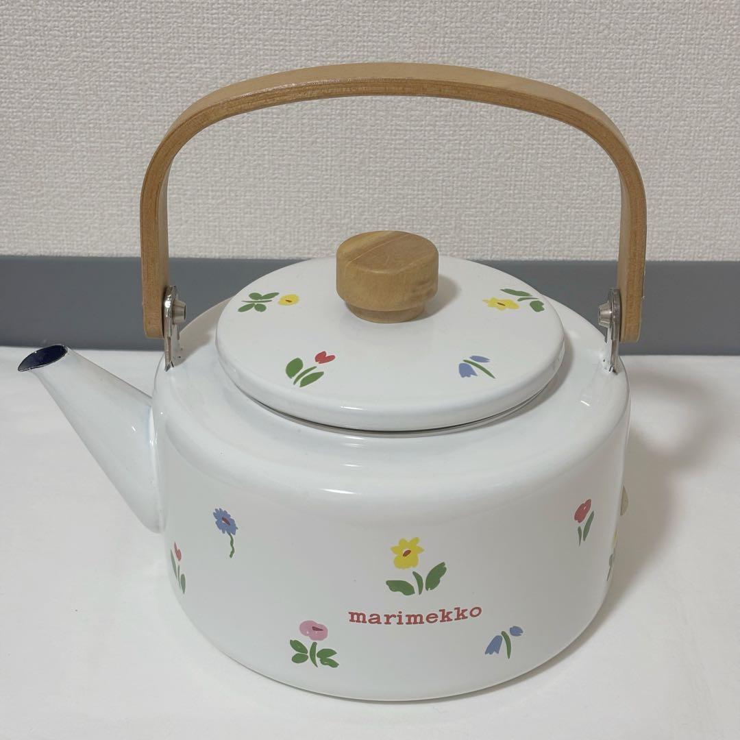 廃盤　marimekko マリメッコ　ケトル　やかん 花柄　ホーロー　2.8ℓ