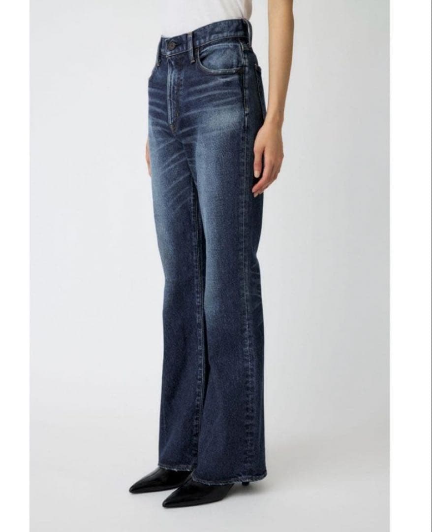 美品　MOUSSY MVS FLARE フレアデニム 26インチ