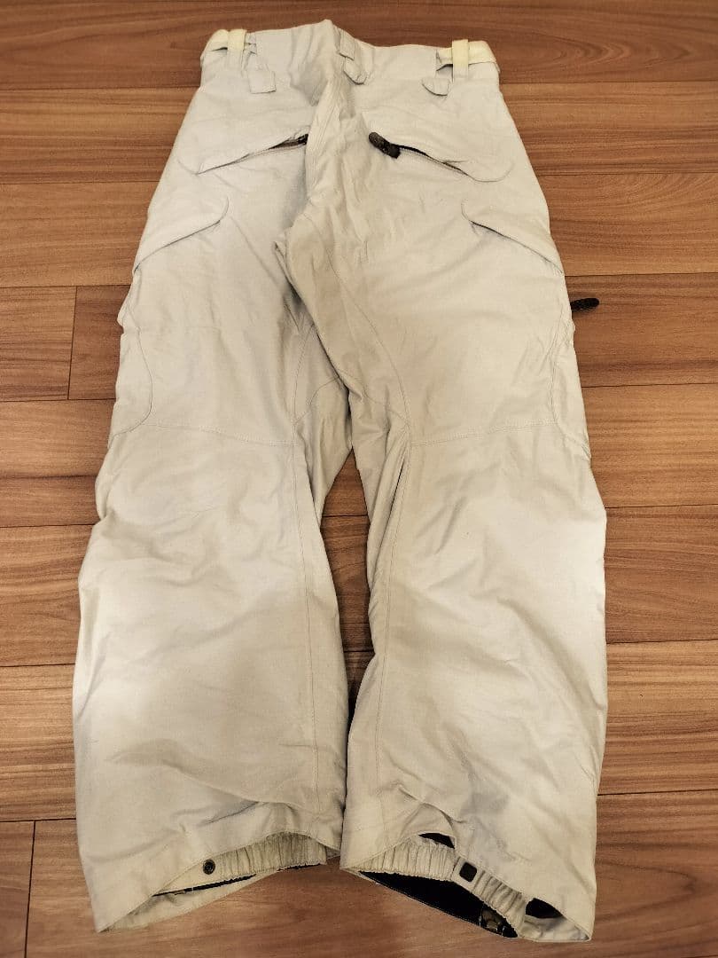 Helly Hansen スノーボードウェア上下 M