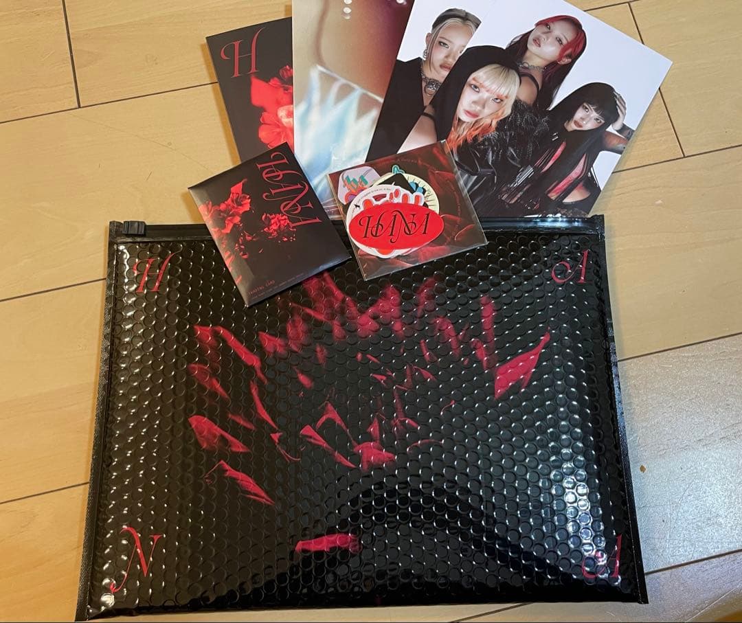 【おまけ付き】 HANA 1st Album HANA 完全生産限定盤