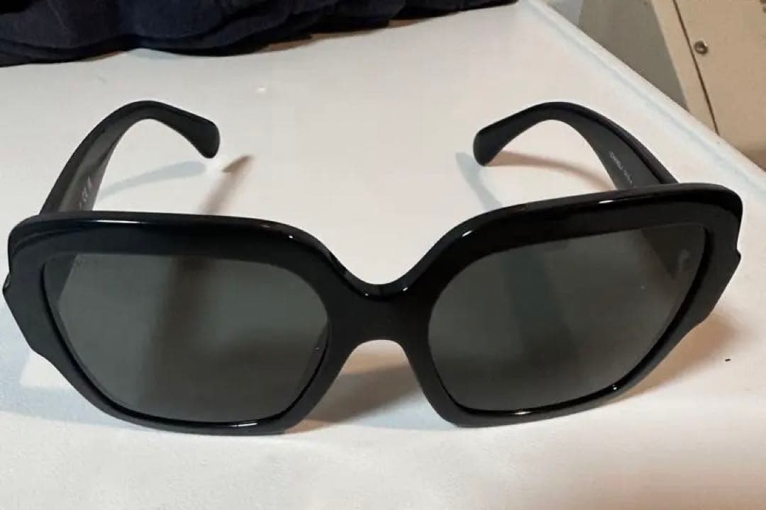 正規品　希少　CHANEL ハート型　ココシャネル