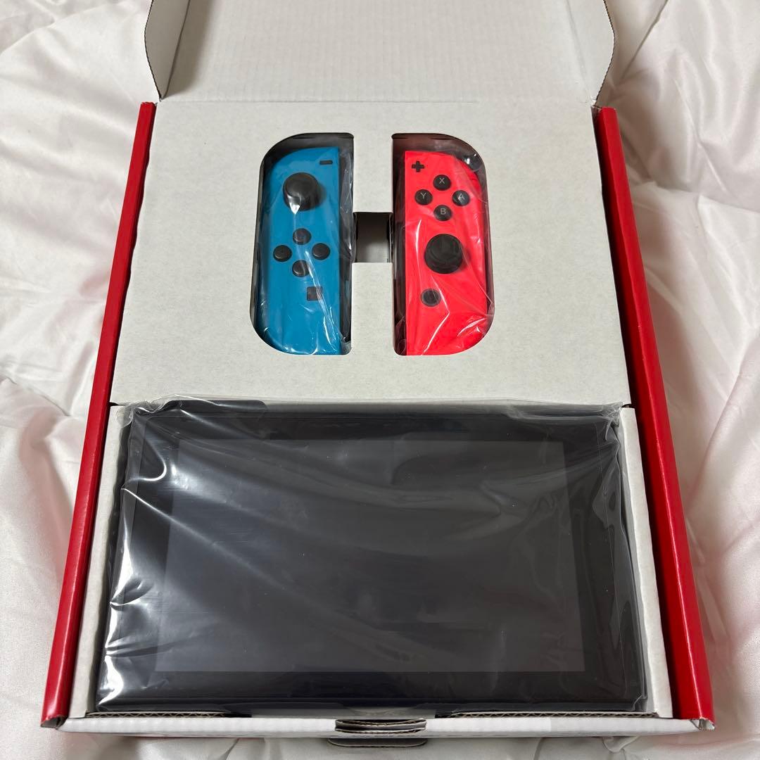 Nintendo Switch 本体 青・赤 Joy-Con