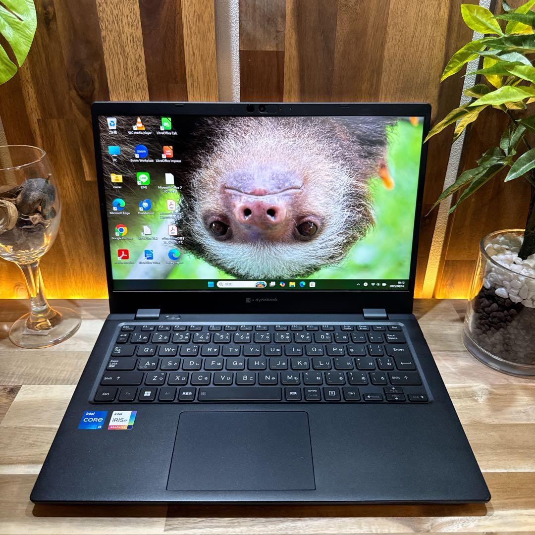 準美品 2022年モデル‼️dynabook☘️第12世代☘️16GB☘ノートパソコン