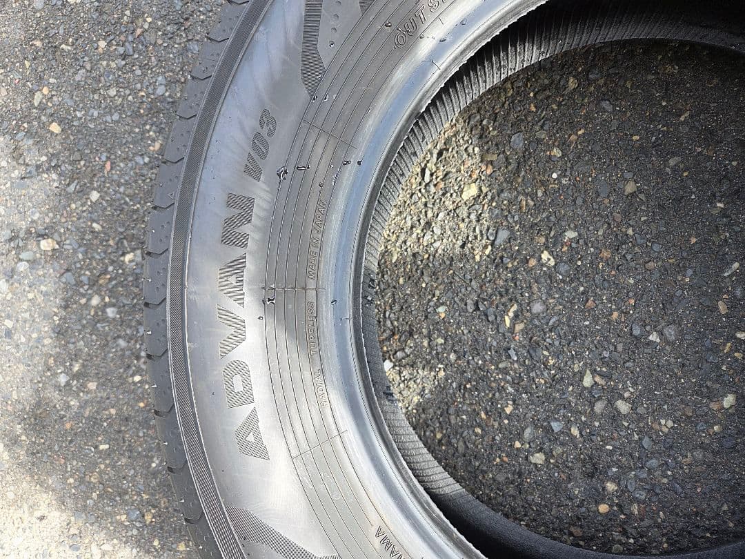 ヒロヤ 2024年製ADVAN V03 225/65R17 4本セット