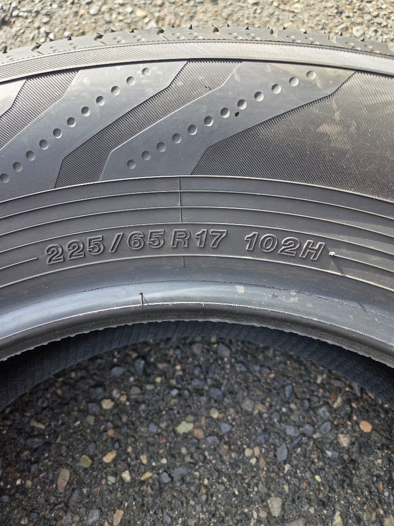 ヒロヤ 2024年製ADVAN V03 225/65R17 4本セット