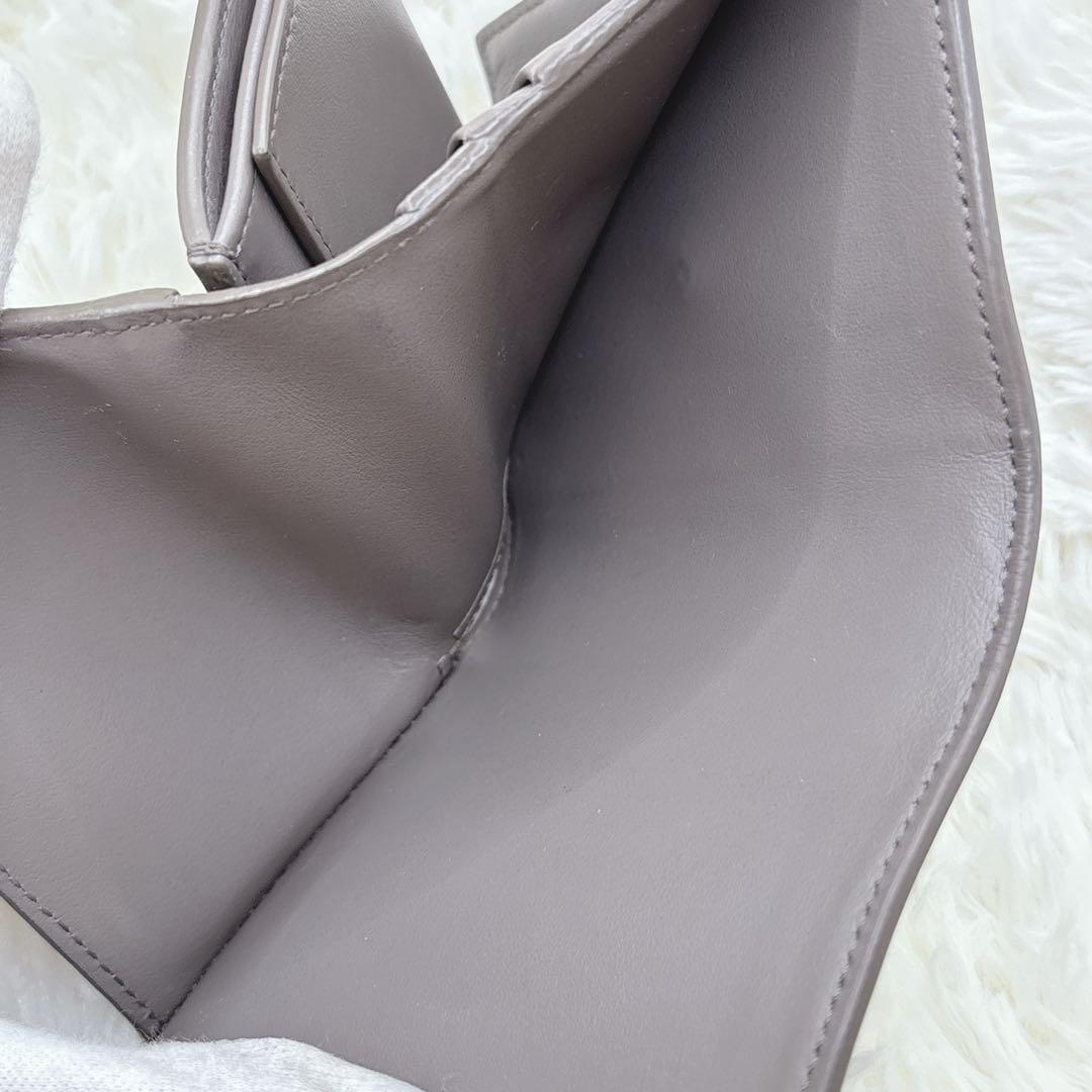 CELINE トリオンフ スモールフラップウォレット 三つ折り グレージュ