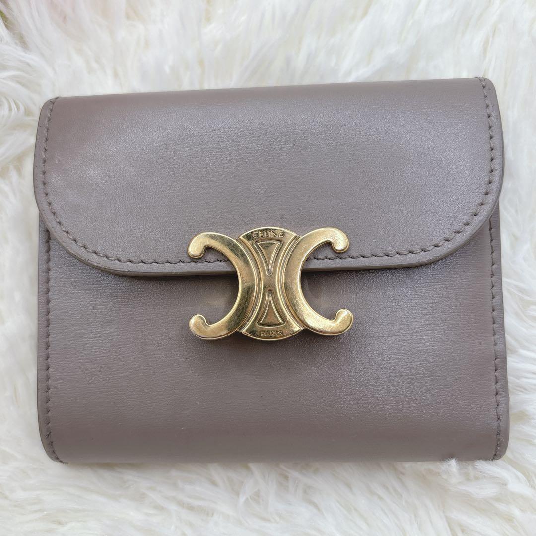 CELINE トリオンフ スモールフラップウォレット 三つ折り グレージュ