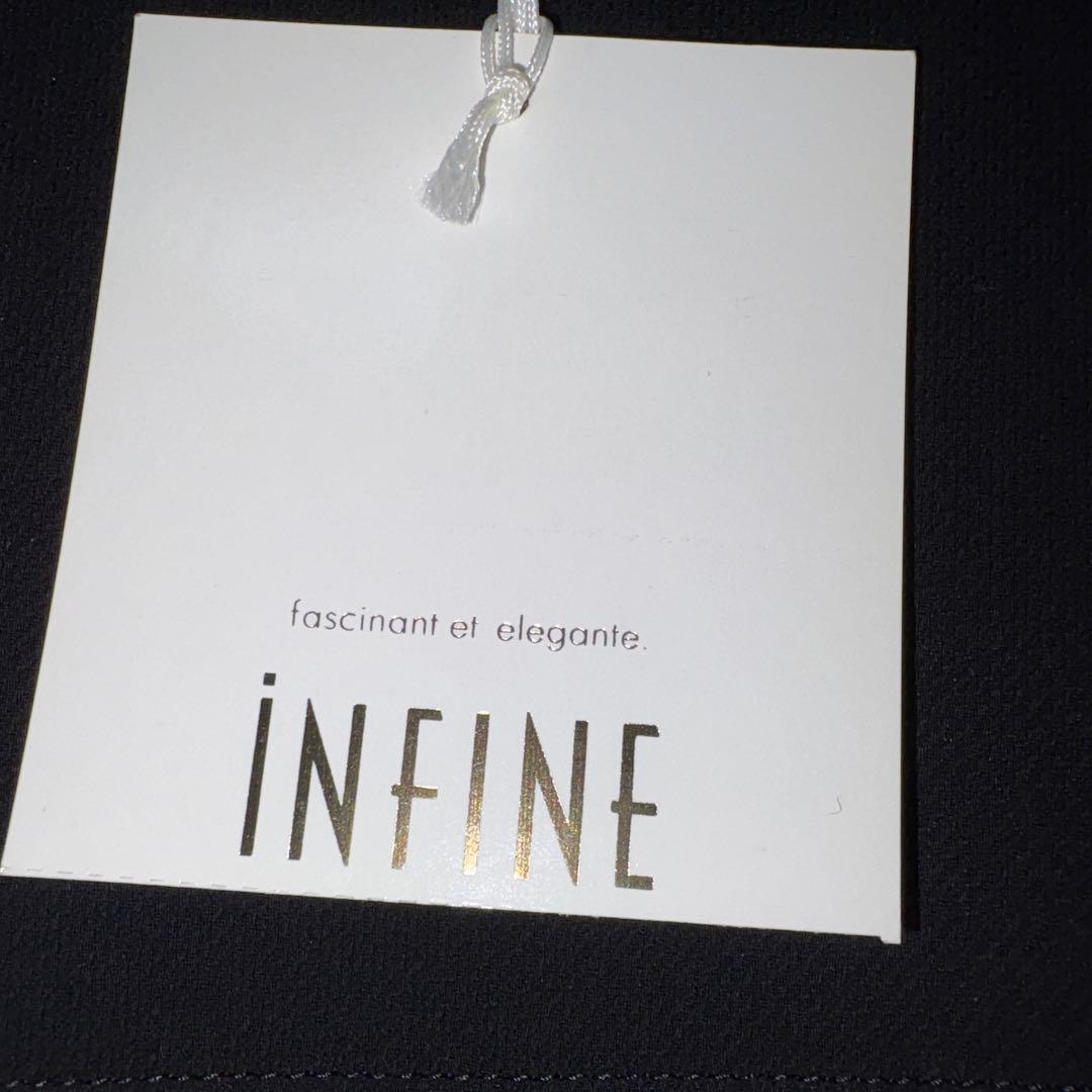 INFINE 黒 ひざ丈ワンピース 19AR
