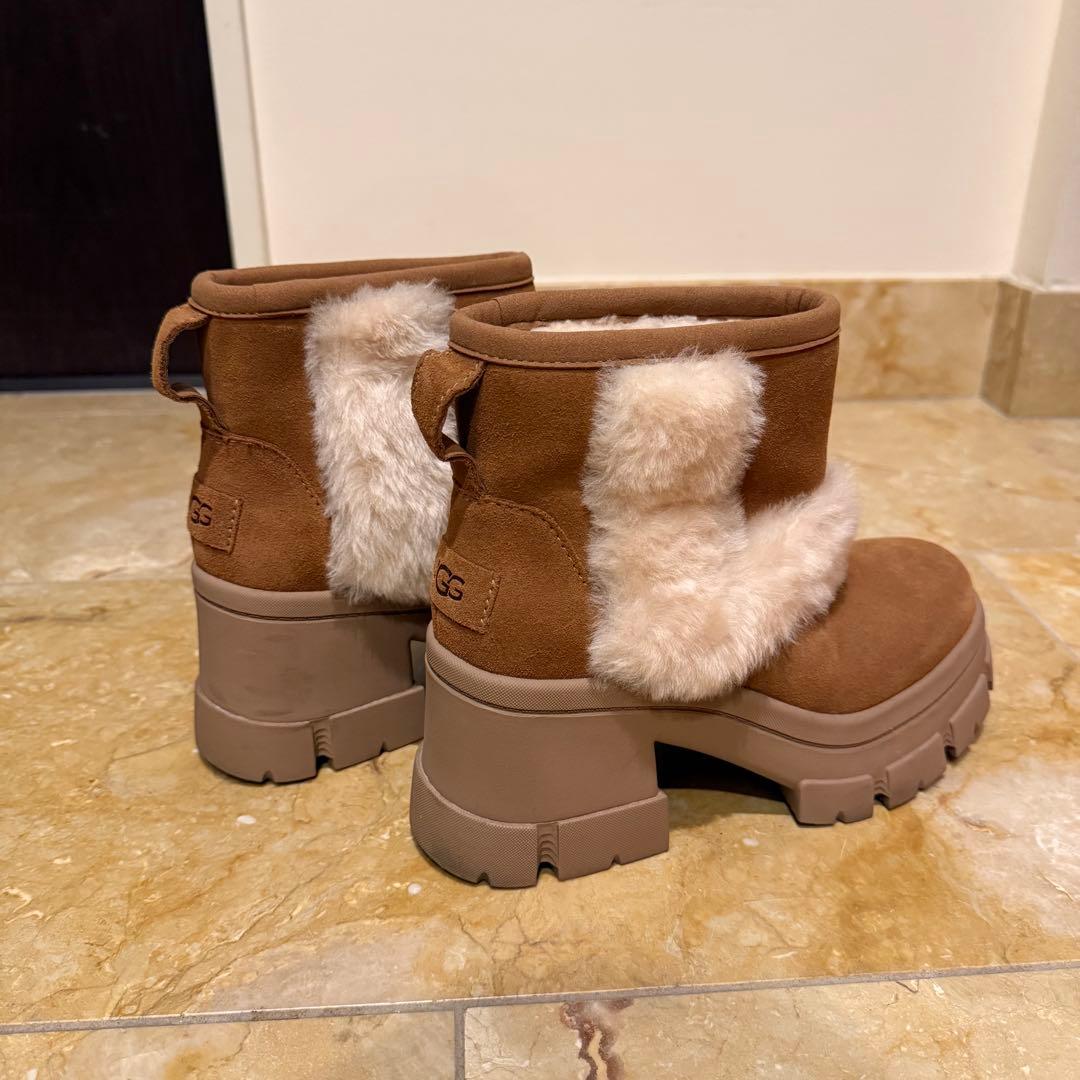 美品【UGG】Brooklyn Sunburst ムートンブーツ
