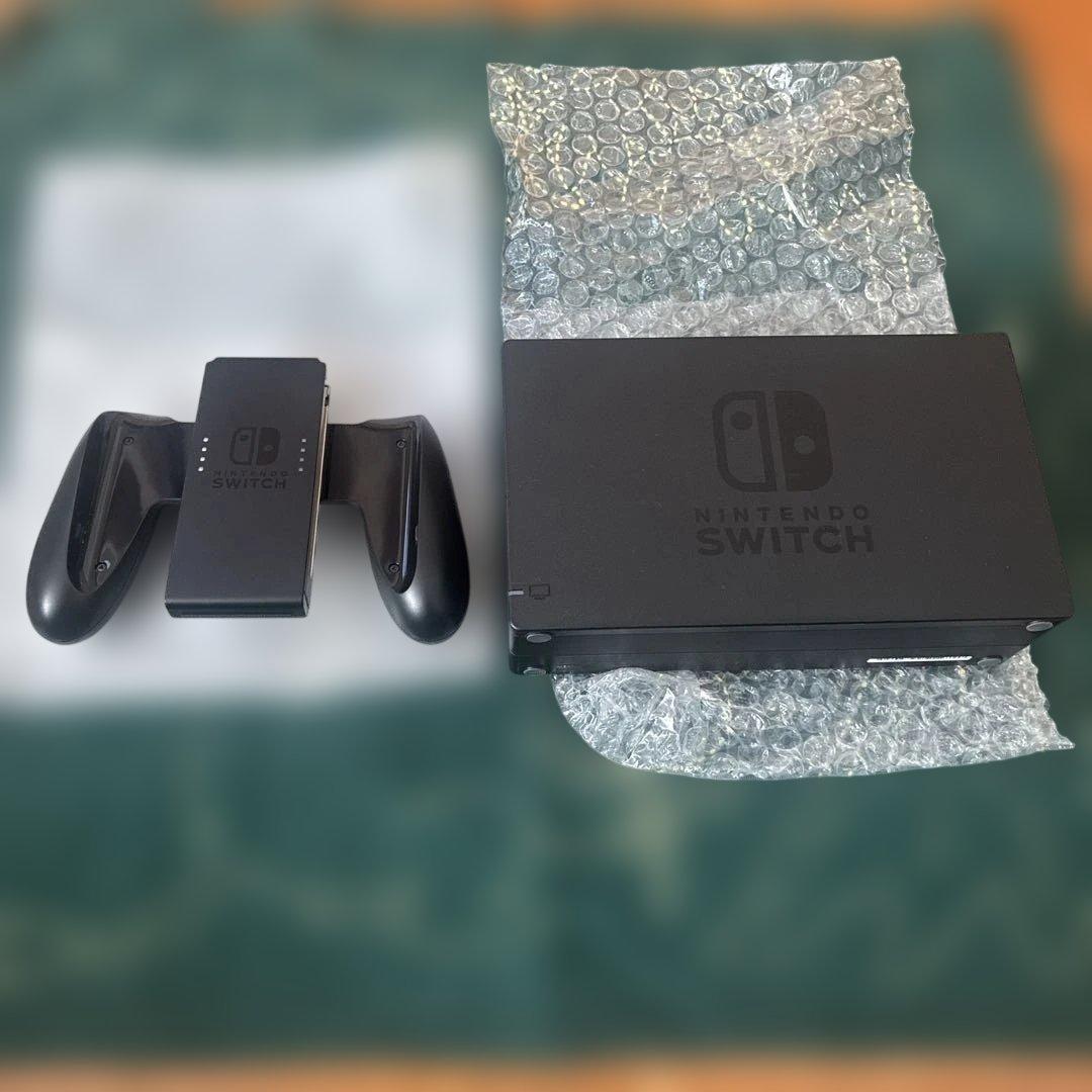 【美品】　Nintendo Switch 本体　新型モデル
