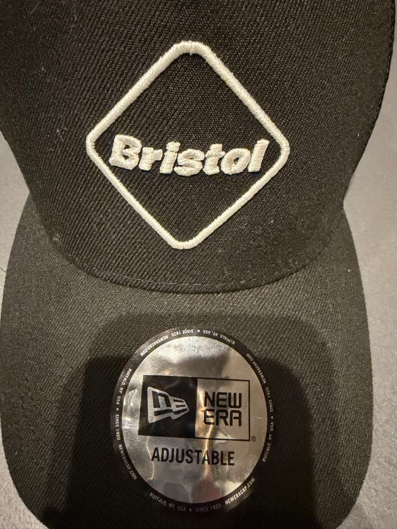 FCRB × NEW ERA EMBLEM メッシュキャップ