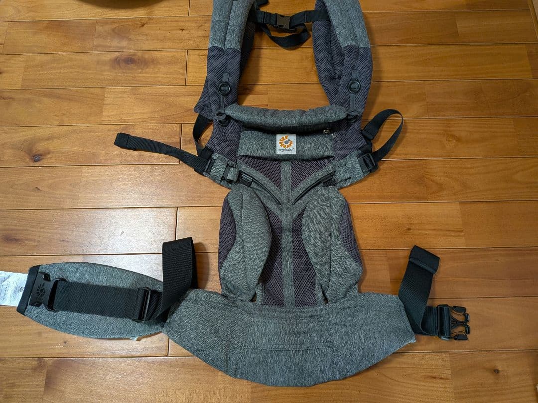 【BabyHopper防寒ケープ付き】ergobaby OMNI360抱っこ紐