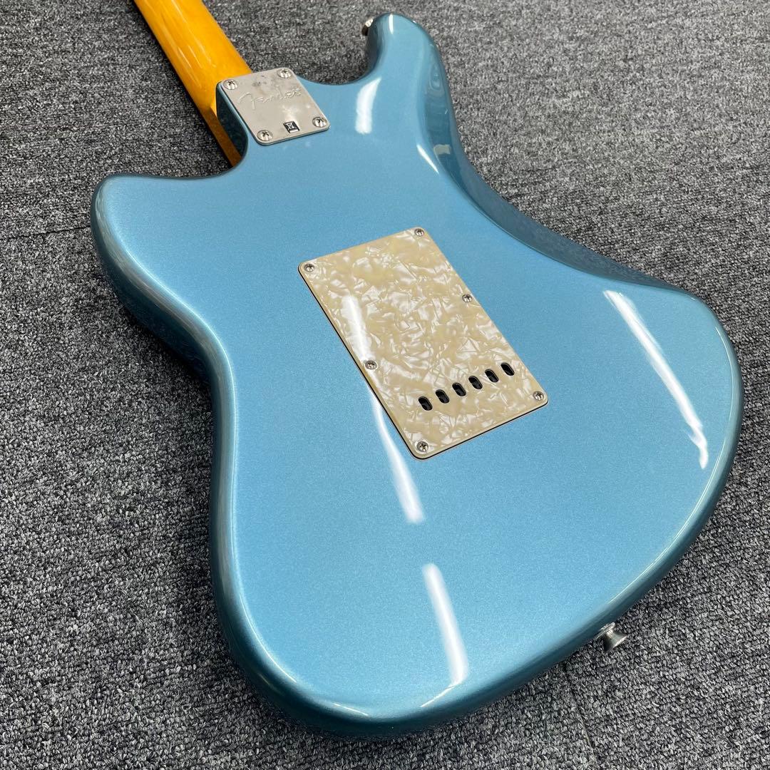 【11553】Fender Modern Player Marauder