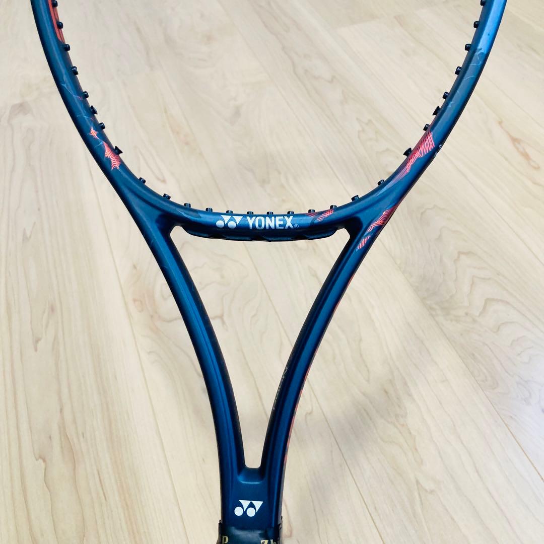 【匿名配送】★良品★YONEX VCORE PRO 100 G2