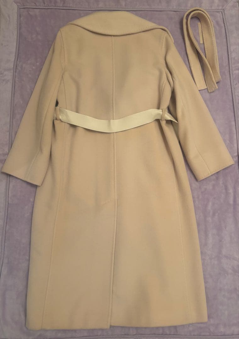 Max Mara アイボリーのカシミア混ロングコート