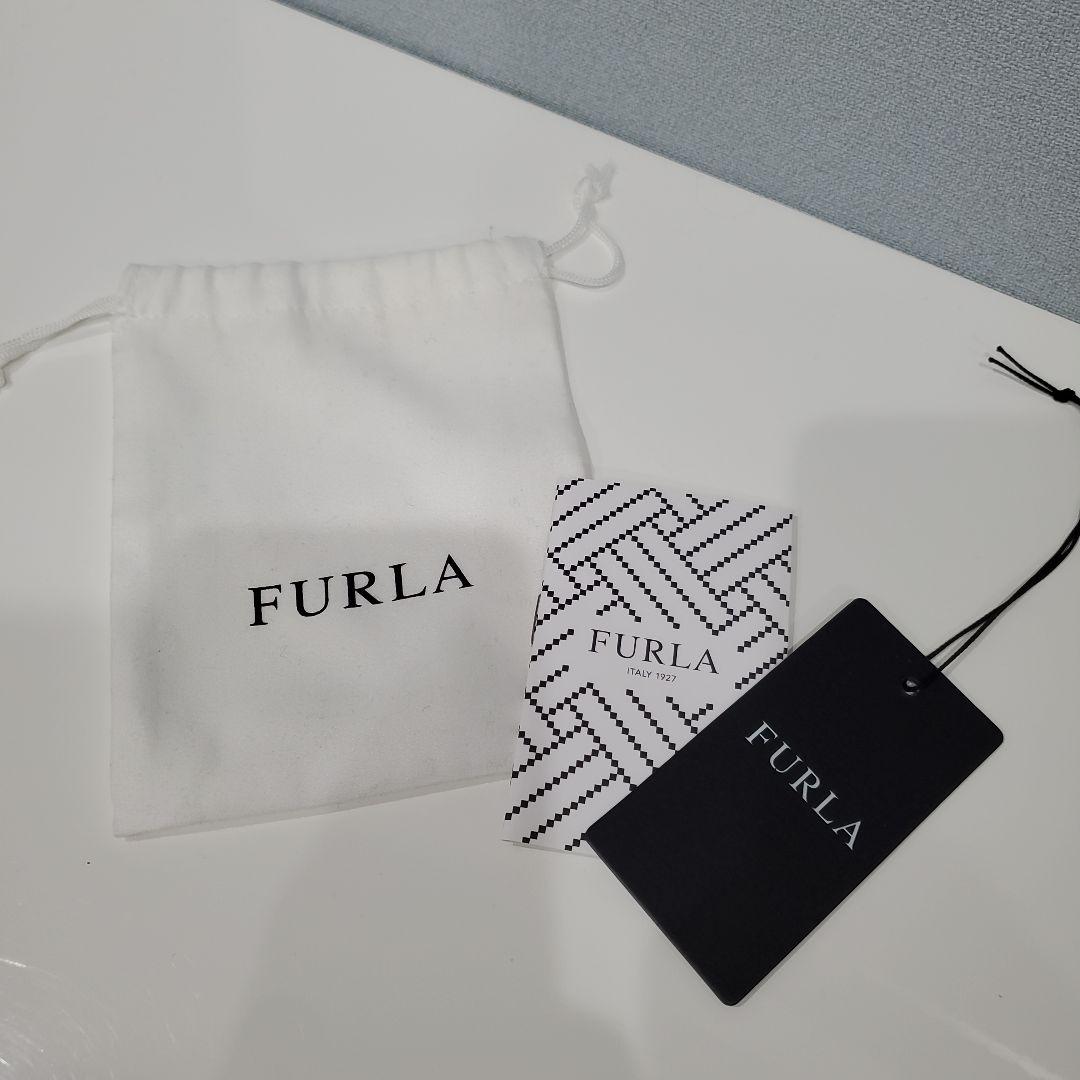 FURLA 三つ折り ミニ財布