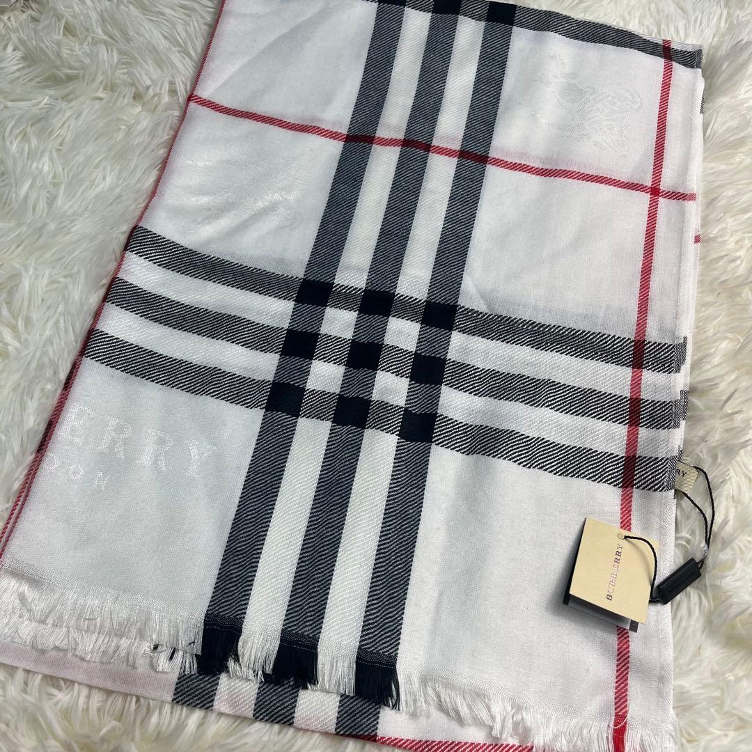 新品未使用　Burberry ノバチェック　ストール大判　マフラー　ひざ掛け
